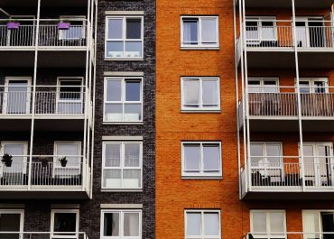 Fachada ventilada o SATE: ¿Qué aislamiento elegir?